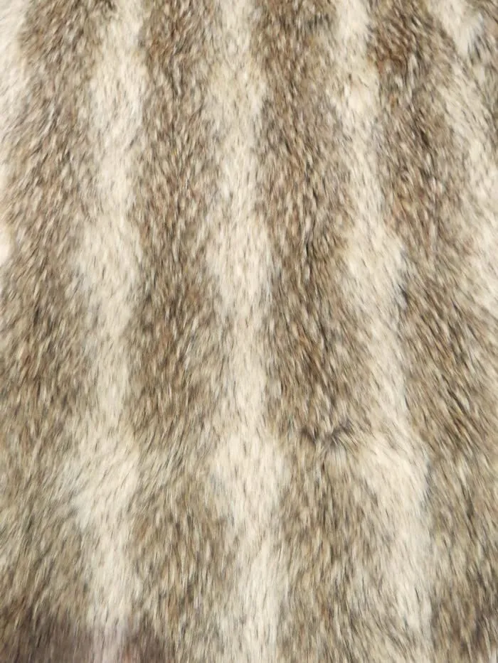 Mojave Desert Wolf Animal Faux Fur / Sold By The Yard