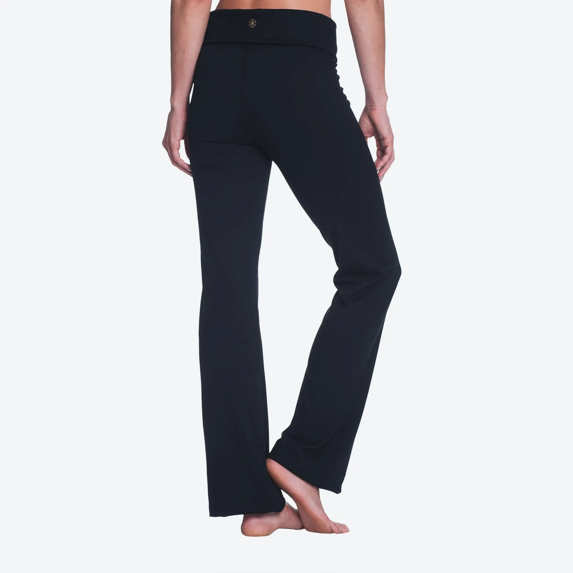 OM Nova Bootcut Pant